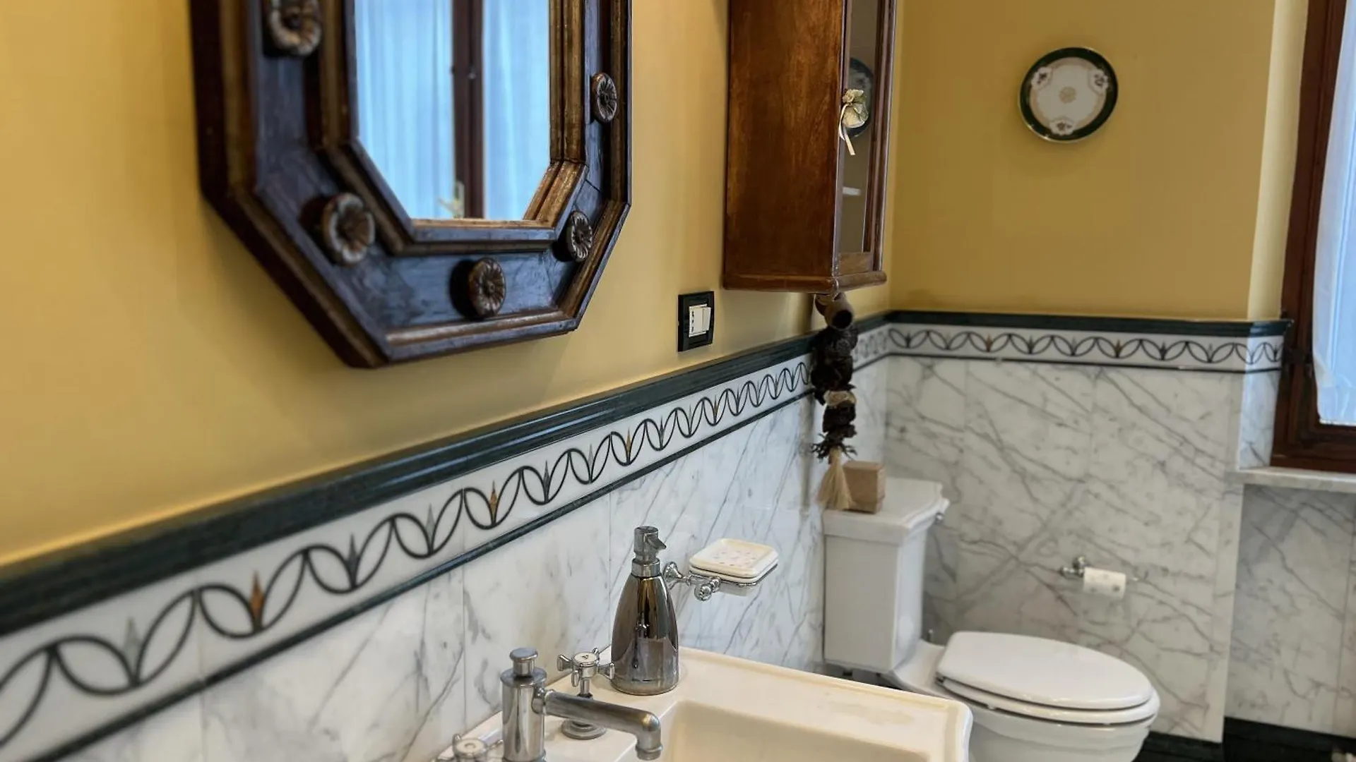 Villa Liberty Townhouse Siena Italy