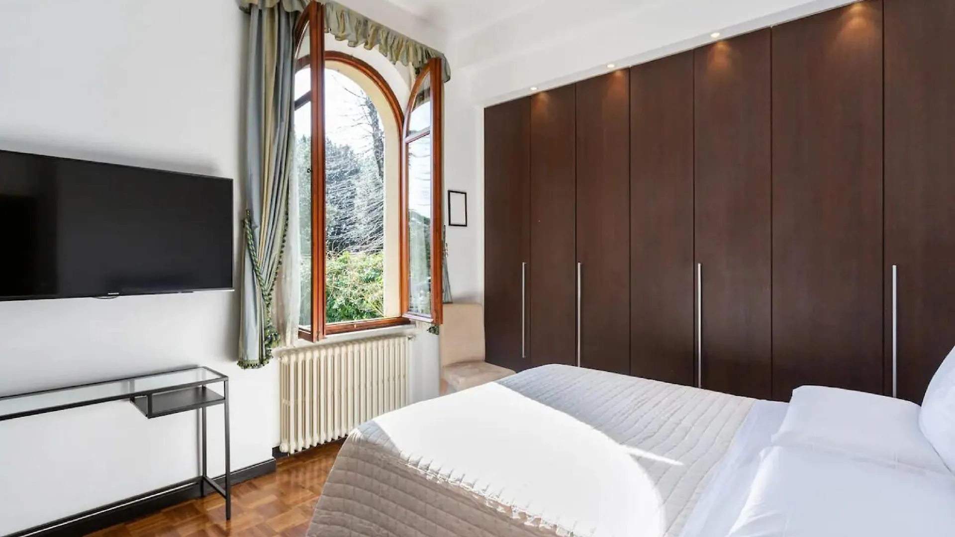 Apartment Villa Liberty Townhouse Siena